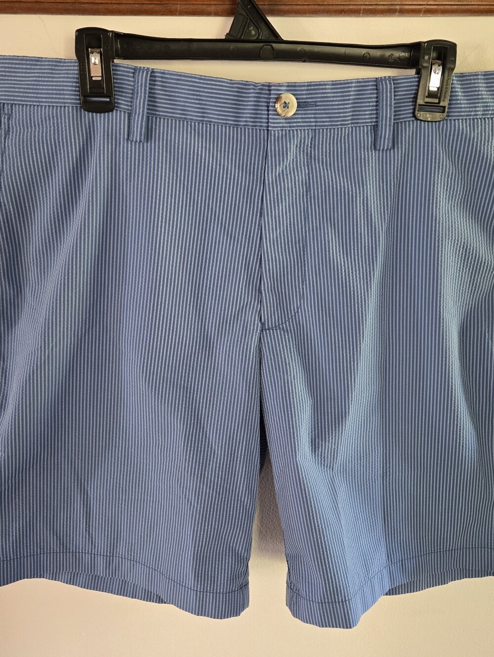 Southern Tide Mens Seersucker Shorts Size 36 X 9 Blue White